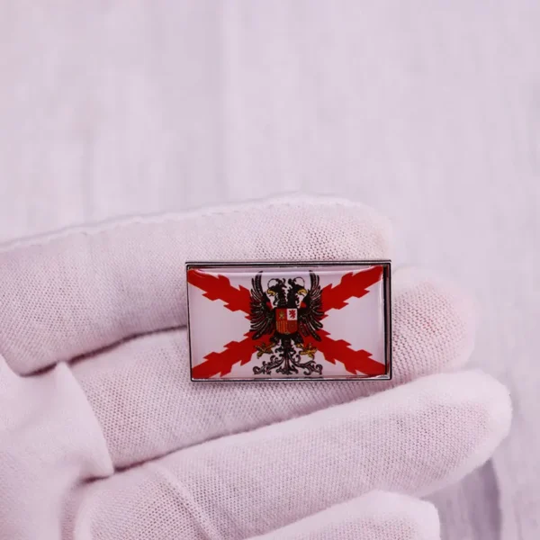 Pin de insignia de Cruz de Borgoña - Imagen 3